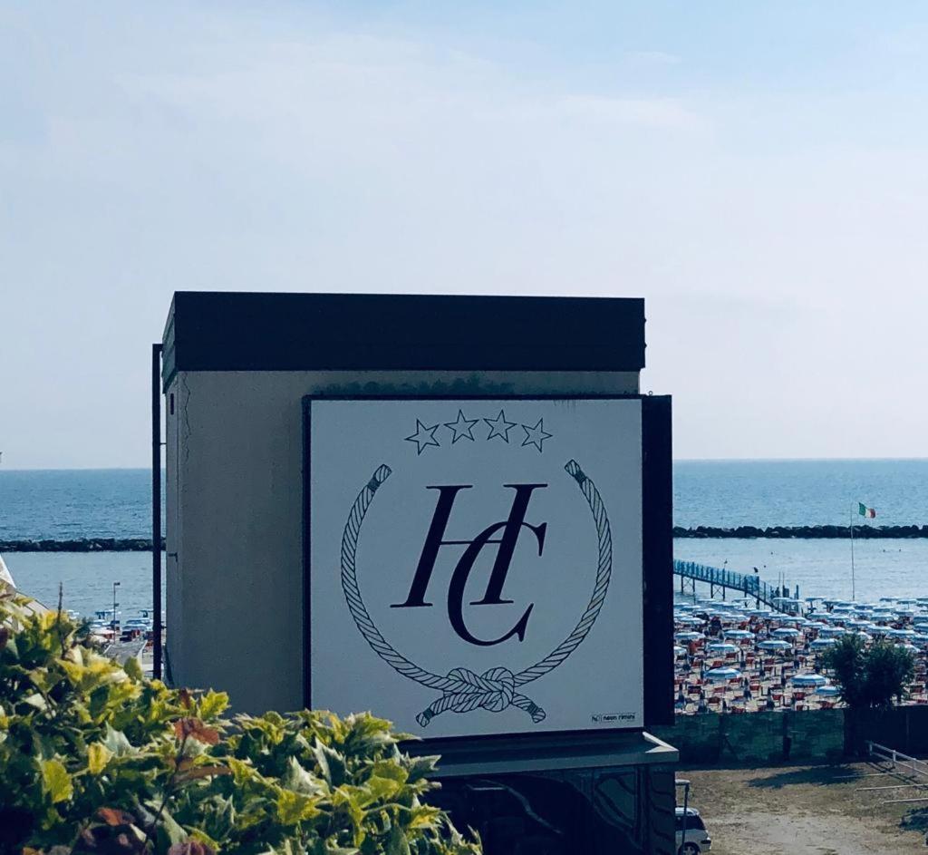 Hotel Capitol San Mauro Mare Eksteriør bilde